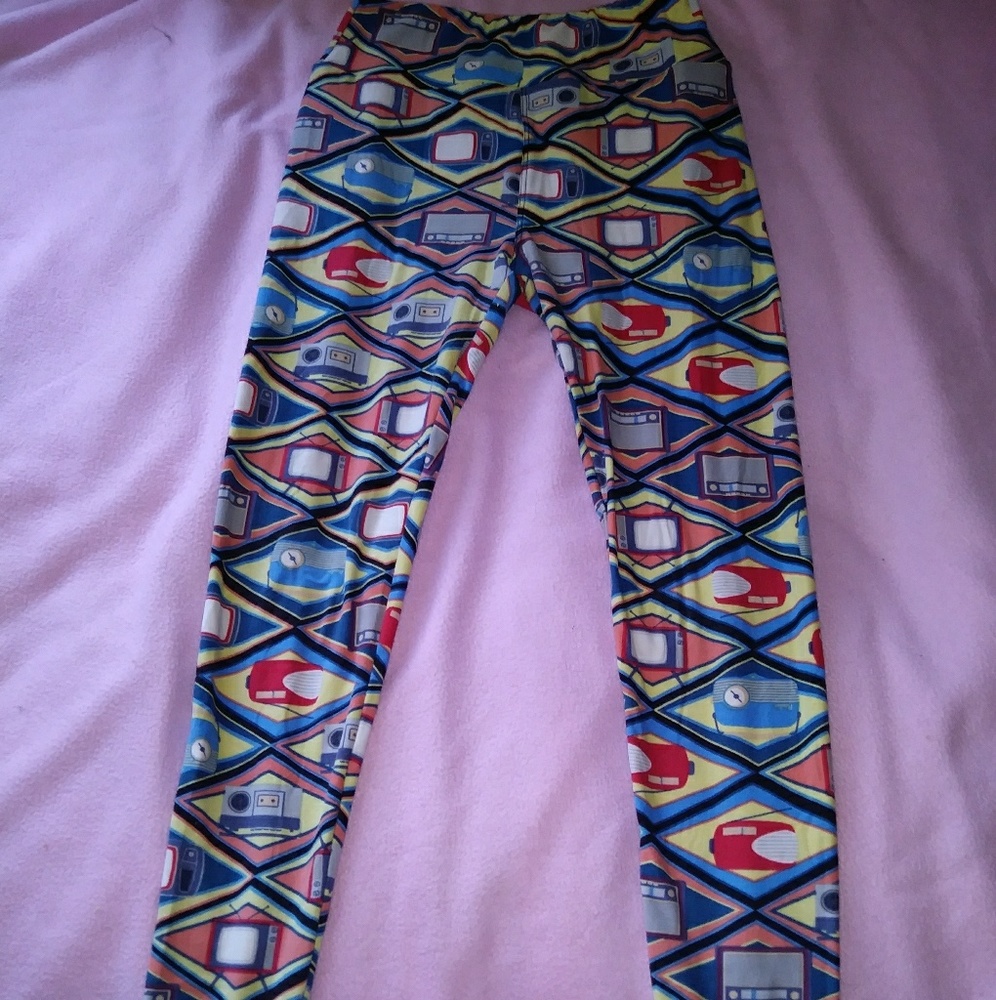 Retro OS LulaRoe leggings